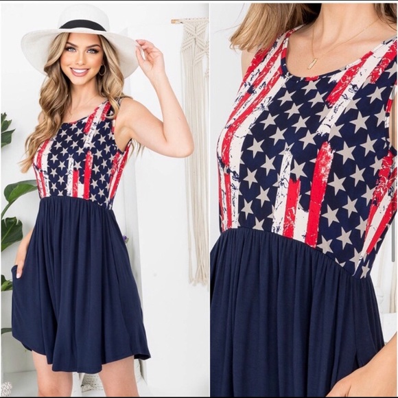 LAST ONE: American flag Stars & Stripes women’s cute summer patriot pocket dress - Picture 2 of 4